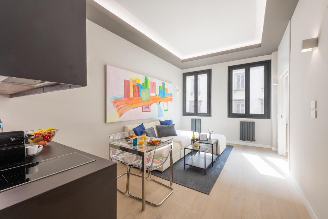 Sweett- Duomo Apartment Milan Exterior photo